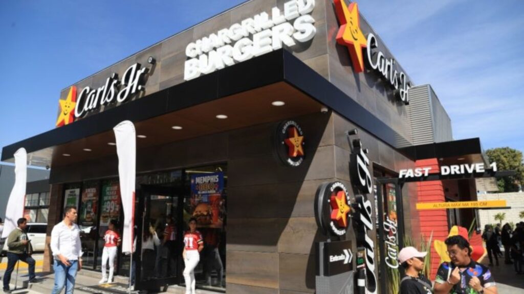 Embargan Carl’s Jr. De los portales del Zócalo de Puebla MGM Noticias