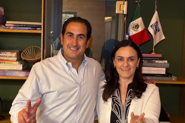 Manuel Herrera Rojas y Guadalupe Leal Rodríguez se posicionan como los principales aspirantes a liderar el PAN municipal en Puebla, representando bloques internos con respaldo de figuras como Mario Riestra y Eduardo Rivera. Foto: RetoDiario