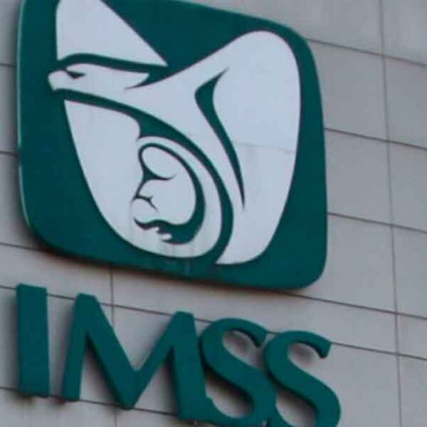 El Instituto Mexicano del Seguro Social aprobó la construcción de un hospital regional en Amozoc, Puebla, con capacidad para 260 camas y atención para más de 1.3 millones de derechohabientes.