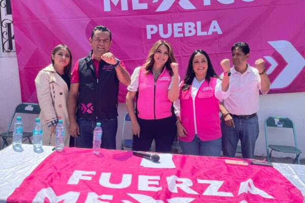 Maiella Gómez Maldonado, presidenta estatal de Fuerza por México, encabezó la toma de protesta de los comités auxiliares en San Francisco Totimehuacán y La Resurrección, con lo que el partido fortalece su estructura territorial en la capital poblana.