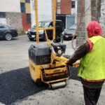 La campaña Bacheando Puebla, impulsada por el Gobierno de la Ciudad que encabeza Pepe Chedraui Budib, ha logrado la atención de más de 90 mil baches en lo que va del año, como parte de la estrategia integral para mejorar la infraestructura vial en la capital.