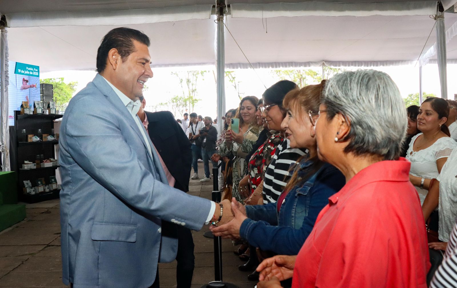 En tan solo 224 días, Puebla logró una disminución del 40% en los feminicidios, gracias a una estrategia integral de protección impulsada por el gobernador Alejandro Armenta, en coordinación con el gobierno federal de la presidenta Claudia Sheinbaum.