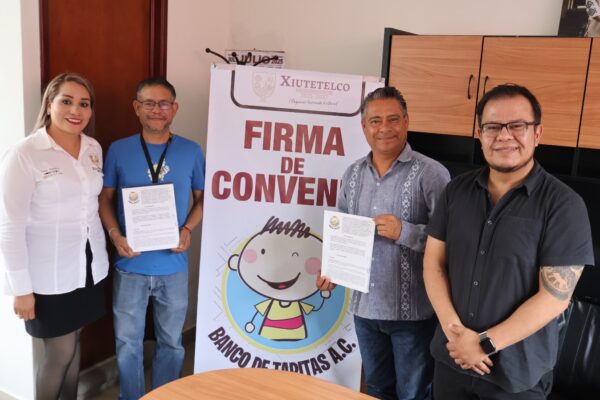 El Ayuntamiento de Xiutetelco, encabezado por Baltazar Narciso, firmó un convenio de colaboración con Banco de Tapitas A.C. para apoyar a niñas y niños con cáncer.