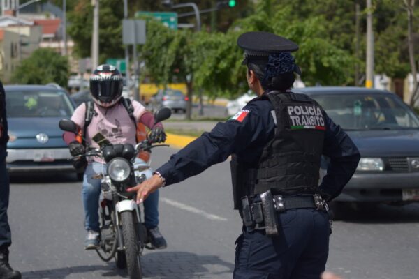 El Operativo Centinela tiene como objetivo principal detectar vehículos con reporte de robo, identificar unidades utilizadas en posibles actos delictivos, y verificar que los conductores cuenten con documentación vigente y equipo de seguridad obligatorio.