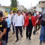 Juan Manuel Alonso Ramírez dio el banderazo de inicio a los trabajos de mejoramiento de la calle Humberto Vidal