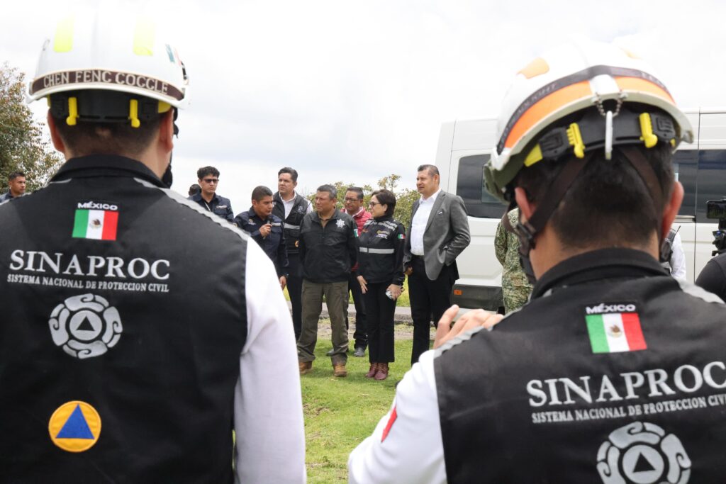 Durante el recorrido, el gobernador Alejandro Armenta reafirmó que en Puebla se gobierna con visión preventiva, en sintonía con la presidenta Claudia Sheinbaum.