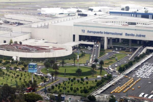 El gobierno de México implementará una visa electrónica para visitantes extranjeros que ingresen por vía aérea y sin fines de lucro.