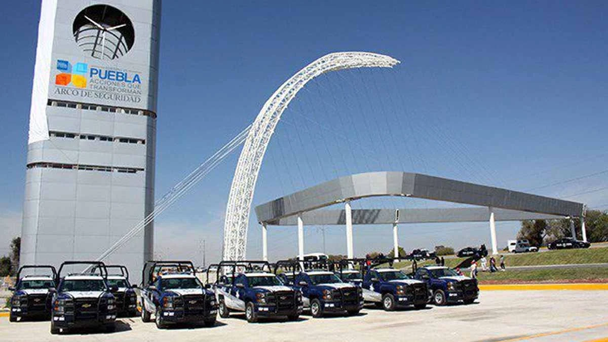 Rehabilitar arcos de seguridad en Puebla enfrenta trabas legales