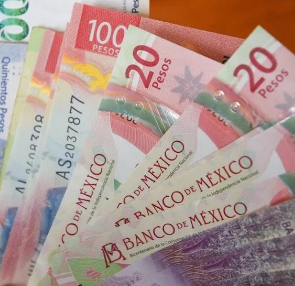 La Secretaría de Hacienda entregó a la Cámara de Diputados los precriterios económicos para 2026, donde proyecta estabilidad, crecimiento del PIB de hasta 2.6% y una inflación alineada al objetivo del Banco de México.