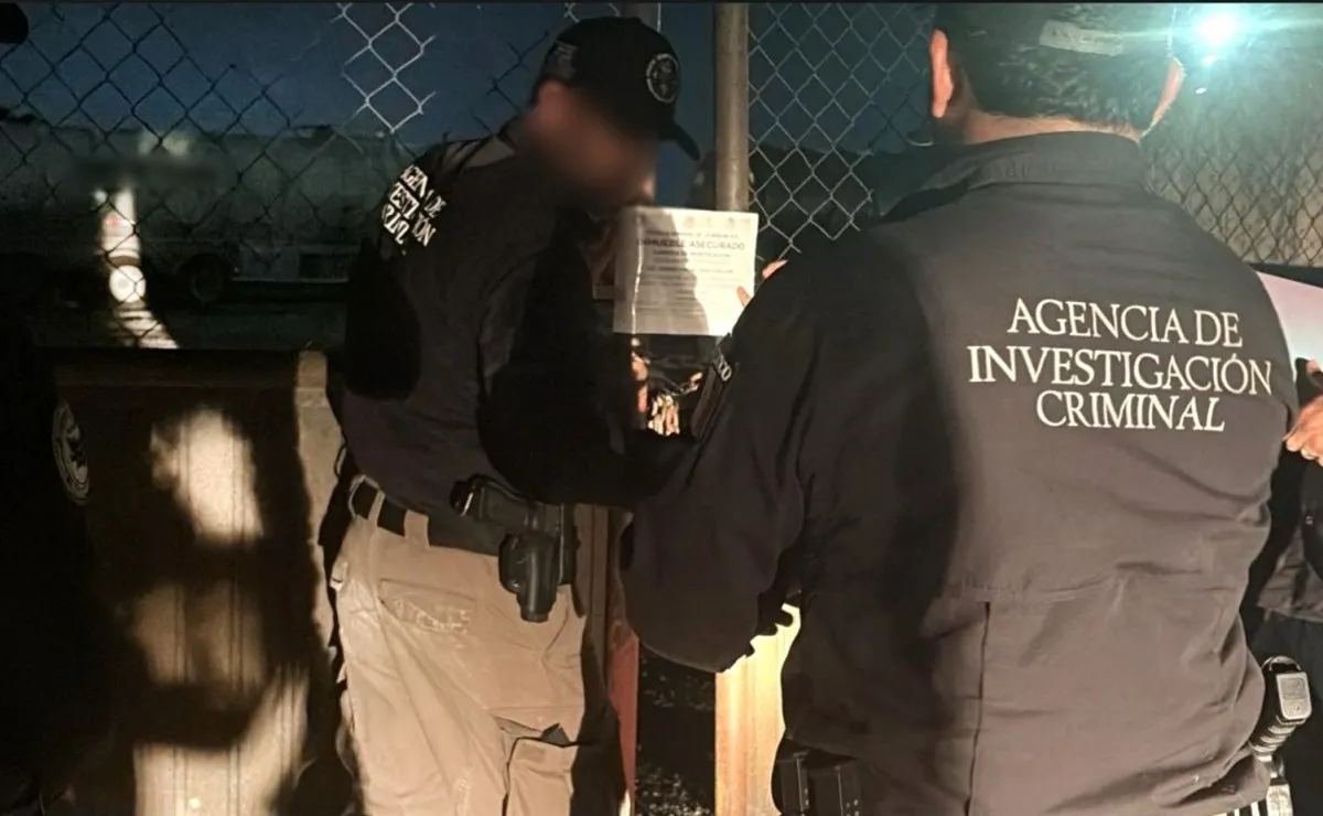 Durante un operativo en la colonia La Escondida, en Reynosa, Tamaulipas, la Fiscalía General de la República decomisó más de 1.8 millones de litros de hidrocarburo presuntamente robado.