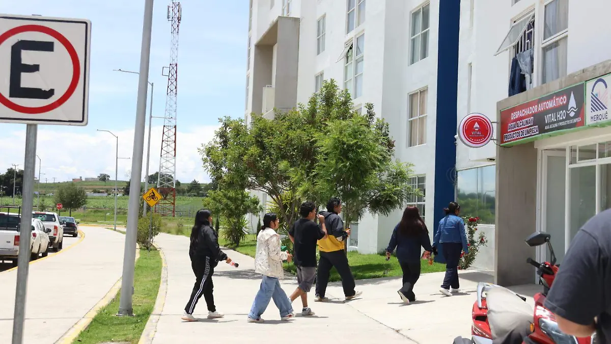 Habitantes de Ciudad Modelo, en San José Chiapa, enfrentan desde hace años la falta de servicios básicos y desarrollo económico, pese al crecimiento poblacional y educativo. Foto: Bibiana Díaz / El Sol de Puebla