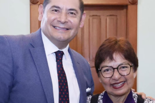 Puebla y BUAP lanzan programa de más de 10 mil becas para educación media superior y superior. Foto: BUAP