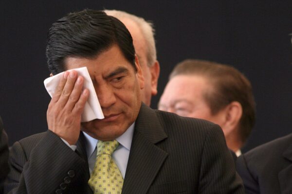 Exgobernador de Puebla obtiene amparo para comunicarse desde el penal del Altiplano