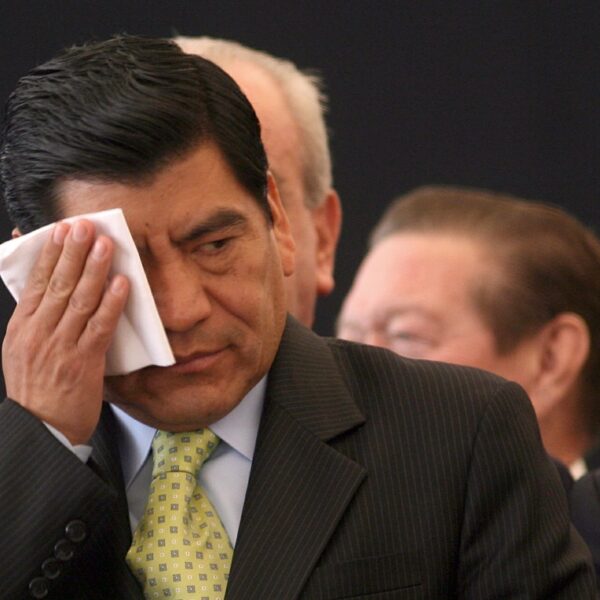 Exgobernador de Puebla obtiene amparo para comunicarse desde el penal del Altiplano