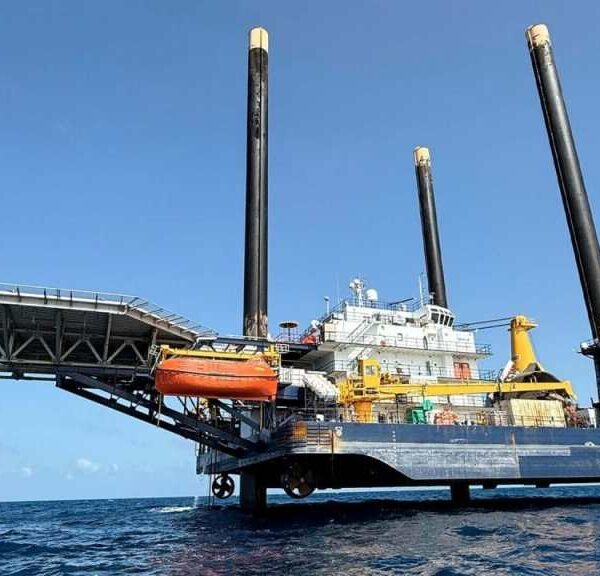 El gobierno de México anunció que investiga la presencia de una plataforma estadounidense que recuperó restos del cohete Starship en el Golfo de México, dentro del mar territorial.