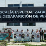 Familiares de desaparecidos exigen investigar red de filtraciones dentro de la Fiscalía de Puebla