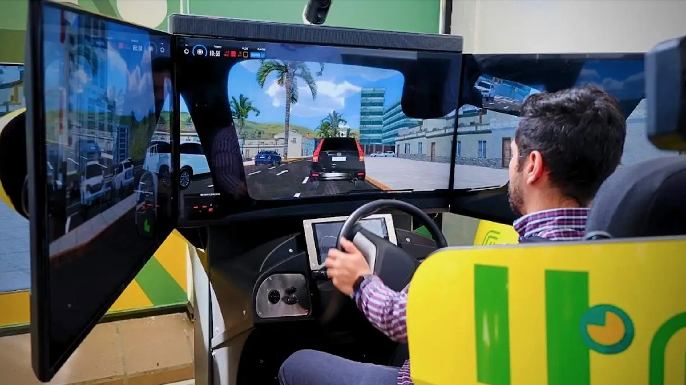 Puebla exige examen práctico en simulador para obtener licencia de conducir. Foto: MTP.