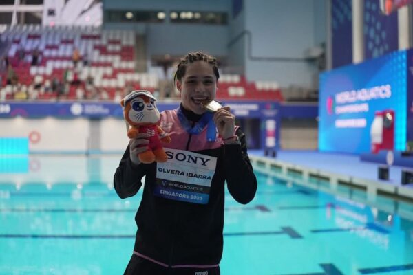 Osmar Olvera rompe hegemonía en trampolín 3m del Mundial 2025. Foto: @conadeoficial