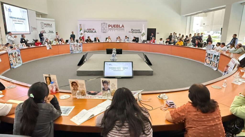 Durante un encuentro con colectivos de madres buscadoras, el Gobierno de Puebla informó que desde diciembre de 2024 se han localizado 371 personas desaparecidas.