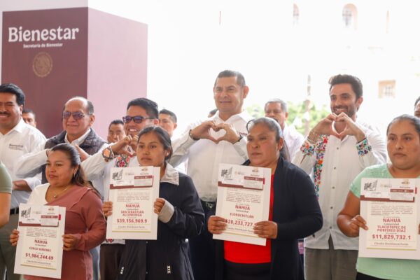 El gobernador Alejandro Armenta al anunciar que este año se destinarán más de mil millones de pesos para la ejecución de 4 mil 500 proyectos en todo el estado