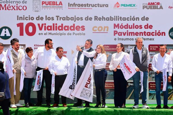Con el respaldo de Pemex, el gobierno de Alejandro Armenta recibió la segunda entrega de 3,500 toneladas de cemento asfáltico AC-20, con lo que se iniciaron los trabajos de rehabilitación de 10 vialidades en la capital poblana.