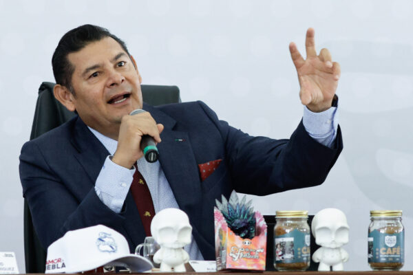 El gobernador Alejandro Armenta responsabilizó al PAN