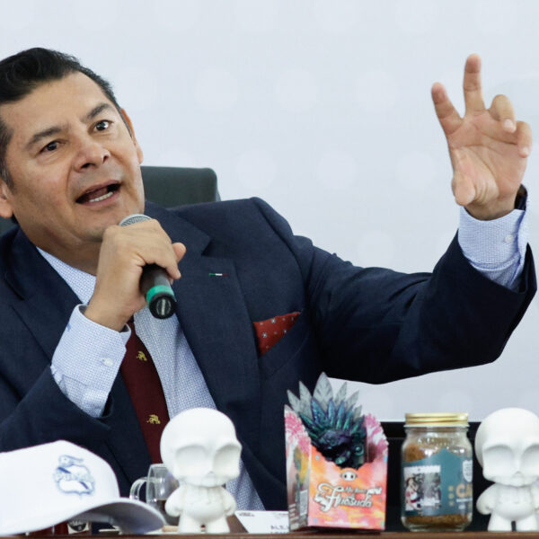 El gobernador Alejandro Armenta responsabilizó al PAN