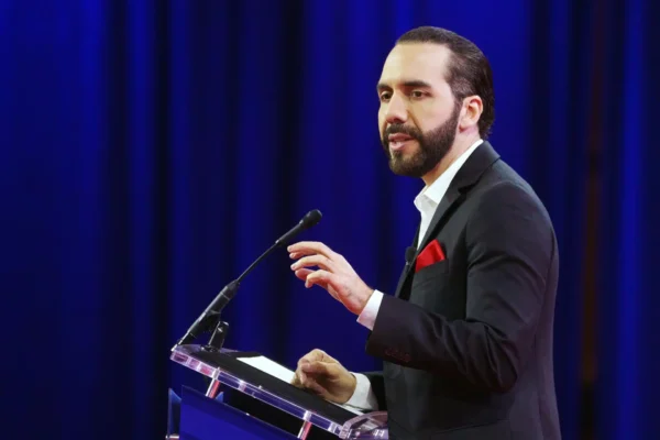 El Salvador aprueba reelección presidencial indefinida. Foto: Prensa Libre