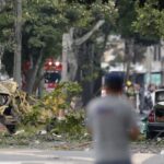 Colombia registró dos ataques simultáneos este jueves en Cali y Amalfi, Antioquia, que dejaron al menos trece muertos y más de veinte heridos. Foto: EFE.