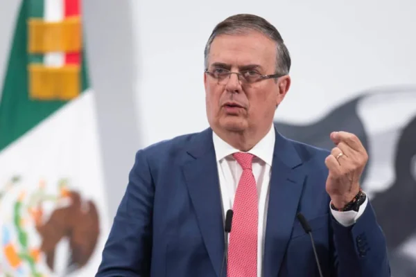 Marcelo Ebrard anunció que México comenzará la revisión anticipada del T-MEC en septiembre. Foto: Gob MX