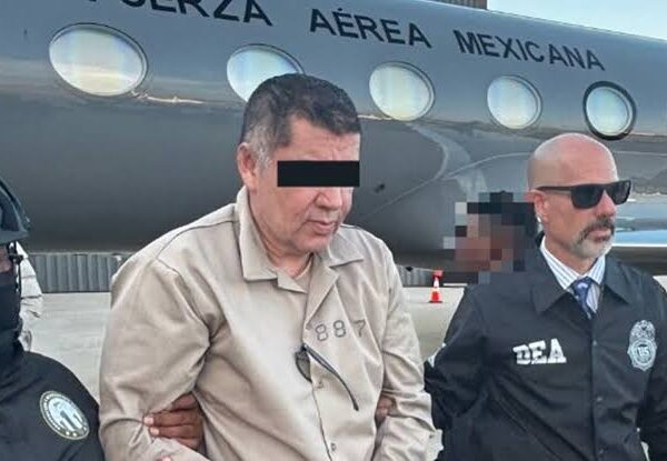 En Estados Unidos inició el juicio contra Abigael González Valencia, alias “El Cuini”, señalado como el operador financiero del Cártel Jalisco Nueva Generación. La fiscalía asegura contar con 76 mil documentos y grabaciones en español para sustentar los cargos en su contra. Foto: DEA.