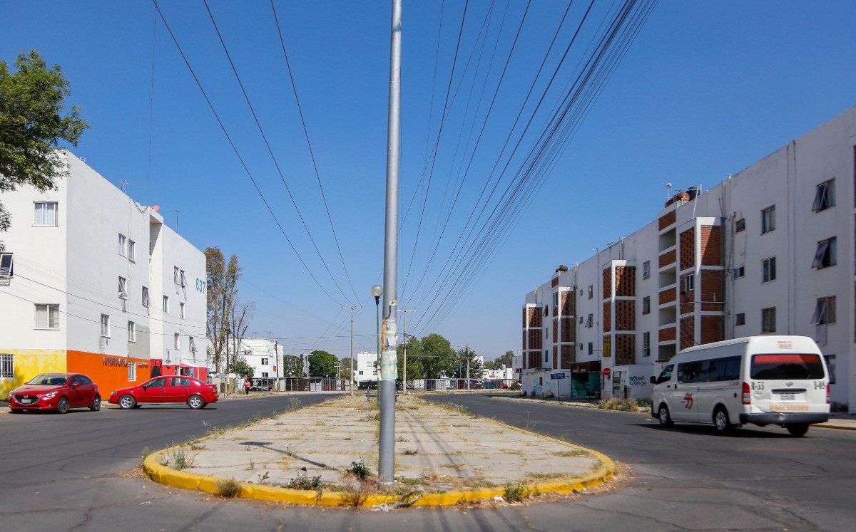 En La Margarita, vecinos aseguran que el Infonavit ya no tiene relación con los terrenos .