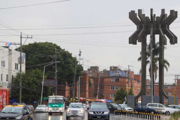 Vecinos de La Margarita denuncian invasión de áreas verdes.