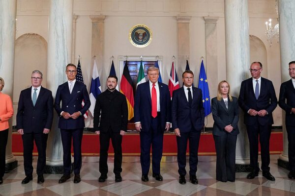 Europa exige alto al fuego antes de negociaciones sobre Ucrania. Foto: REUTERS.
