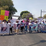 Colectivos feministas y juveniles convocaron a una marcha en Puebla
