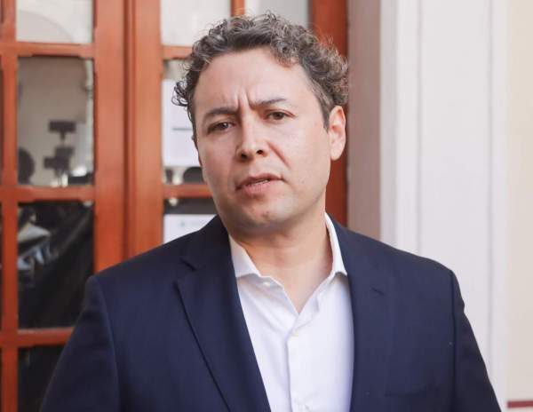La BUAP investigará a Rodolfo Zepeda por presunta falsificación de documentos en su aspiración a la rectoría. Foto: EsImagen.