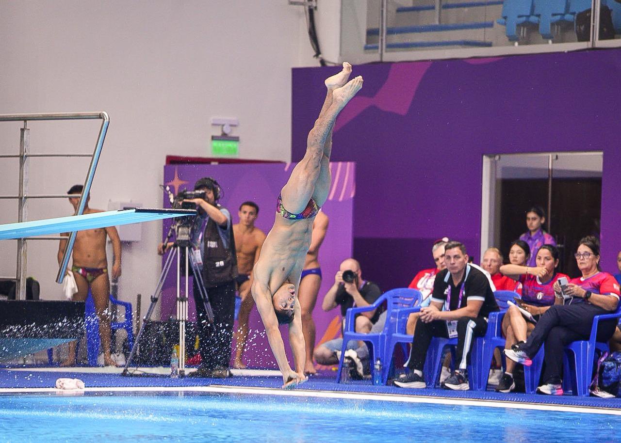 México logra oro y plata en trampolín 3m masculino en Panamericanos Junior Asunción 2025