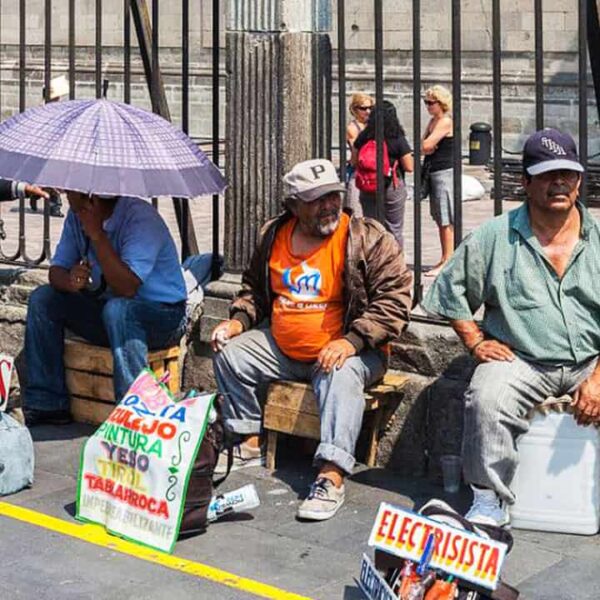 La pobreza laboral en México creció al 35.1% en el segundo trimestre de 2025.
