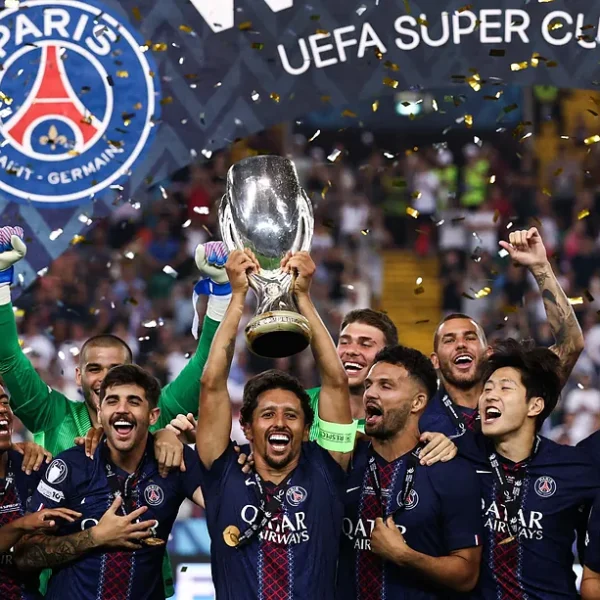 PSG ganó la Supercopa de Europa tras empatar 2-2 con Tottenham y vencer 4-3 en penales.
