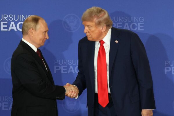 La cumbre en Alaska entre Donald Trump y Vladimir Putin cerró sin acuerdos sobre Ucrania.