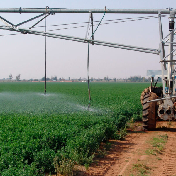 El gobierno federal lanzó el Programa Nacional de Tecnificación de Riego agrícola para recuperar 2,800 millones de metros cúbicos de agua.