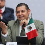Armenta responsabiliza a Simitrio y la UPVA 28 de Octubre por la quema de la unidad del RUTA durante la protesta de normalistas. Foto: Gob Puebla.