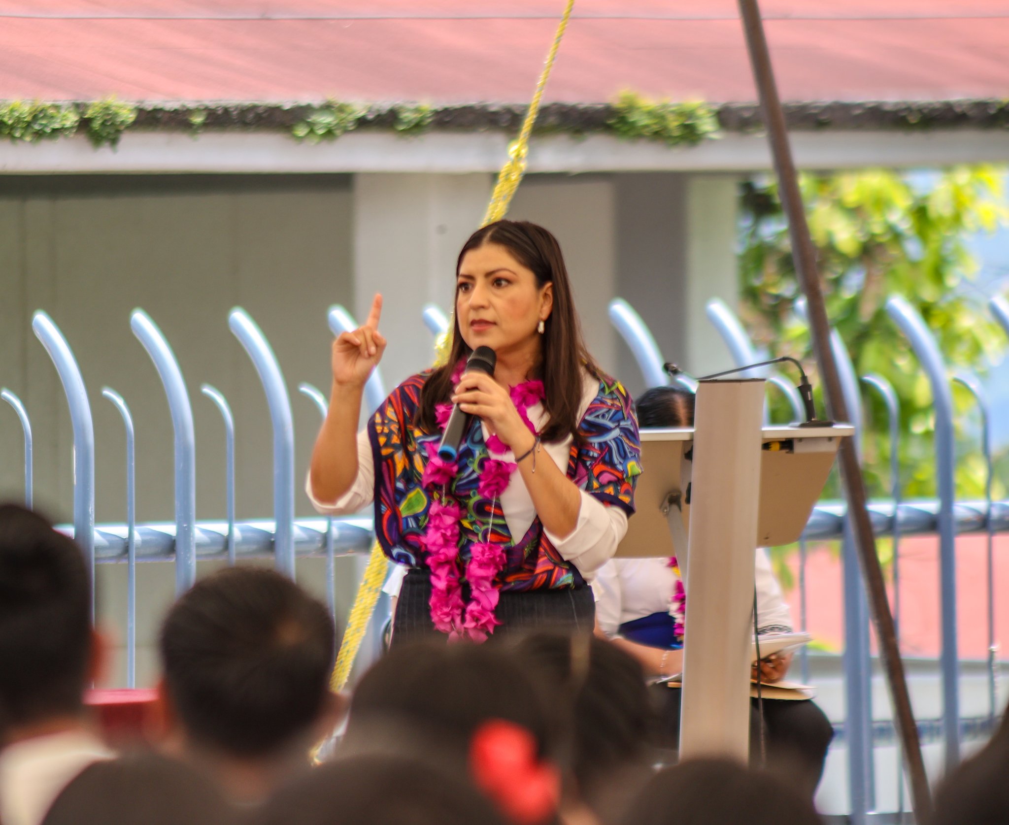 Claudia Rivera respalda combate frontal al huachicol fiscal en el Paquete Económico 2026