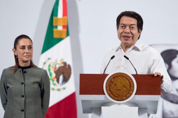 Claudia Sheinbaum anuncia aumento histórico en inversión educativa: más becas y escuelas para todo México. Foto: X @mario_delagdo.