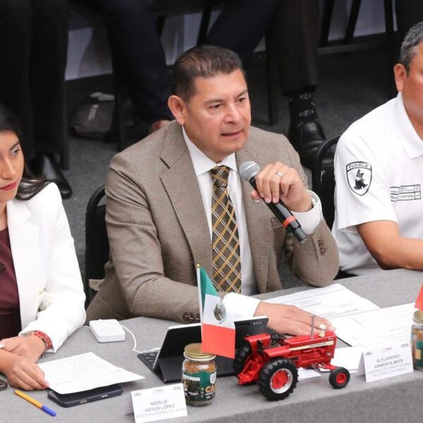 Cablebús y programa de Obra Comunitaria encabezarán la inversión en infraestructura de Puebla para 2026, con cuatro líneas de transporte y un aumento de recursos a dos mil millones de pesos para obra en comunidades.