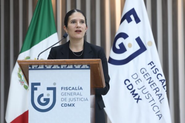 Autoridades investigan exceso de velocidad como posible causa de la explosión de una pipa de gas en Iztapalapa. Foto: Fiscalía CDMX.