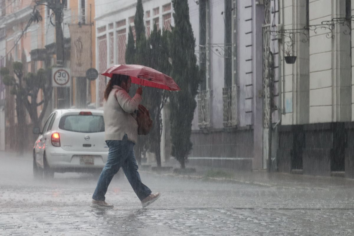 No olvides el paraguas, Conagua alerta por lluvias fuertes en Puebla a lo largo de la semana