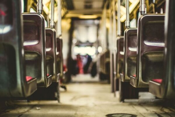 En seis meses, la FGE abrió 853 carpetas por robo en transporte colectivo.