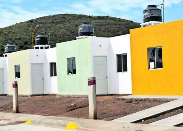 En Puebla ya se construyen 600 casas del programa Viviendas del Bienestar.