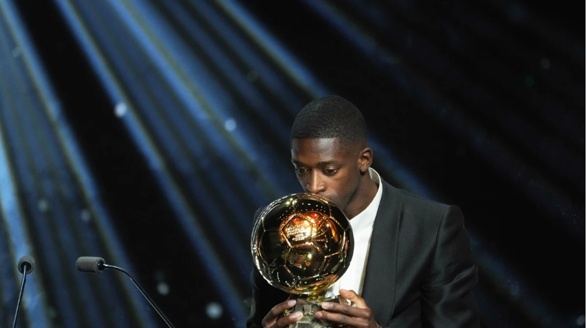 Ousmane Dembélé levantó el Balón de Oro 2025 en París, tras una temporada consagratoria con el PSG y la selección francesa. Foto: La Razón.